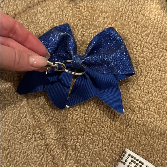 Competitive cheer bows - Picture 4 of 5